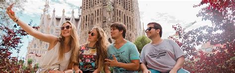 hacer amigos en barcelona|Amigos Singles Barcelona: Red social para conocer gente en。